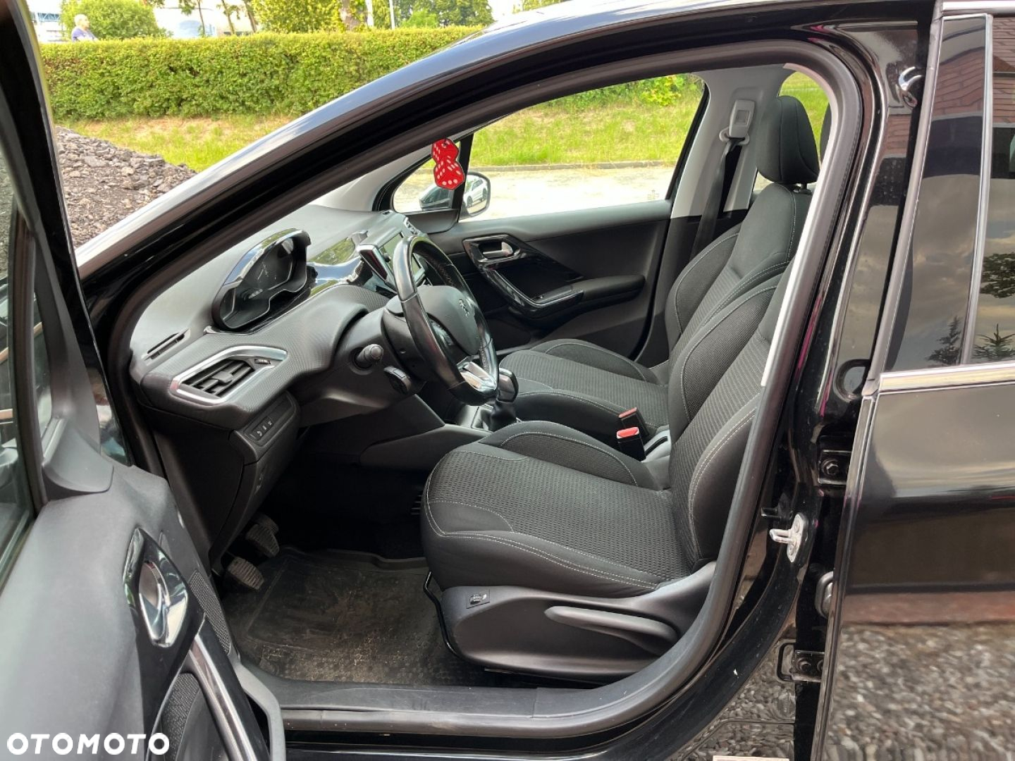 Peugeot 208 Blue-HDi 100 Stop&Start Style - 21