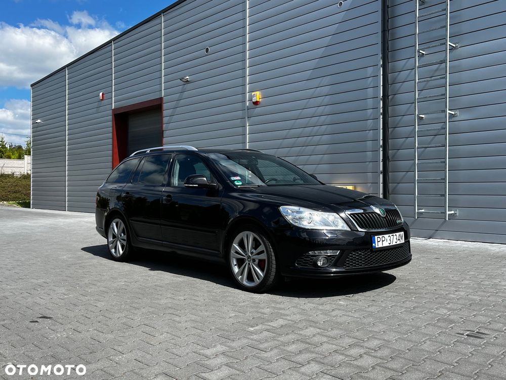 Skoda Octavia 2.0 TDI DPF RS - 10