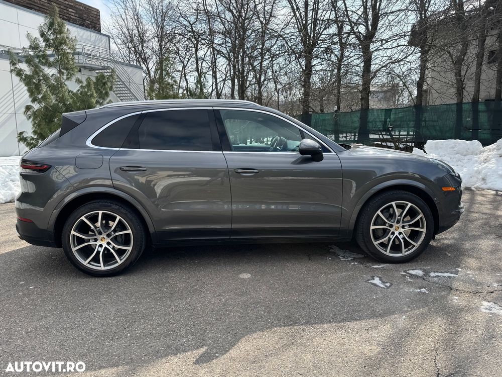 Porsche Cayenne S Tiptronic S Platinum Edition - 5