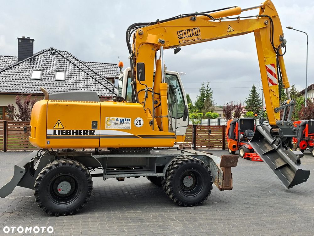 Liebherr A 900 C Pług+Podpory - 4