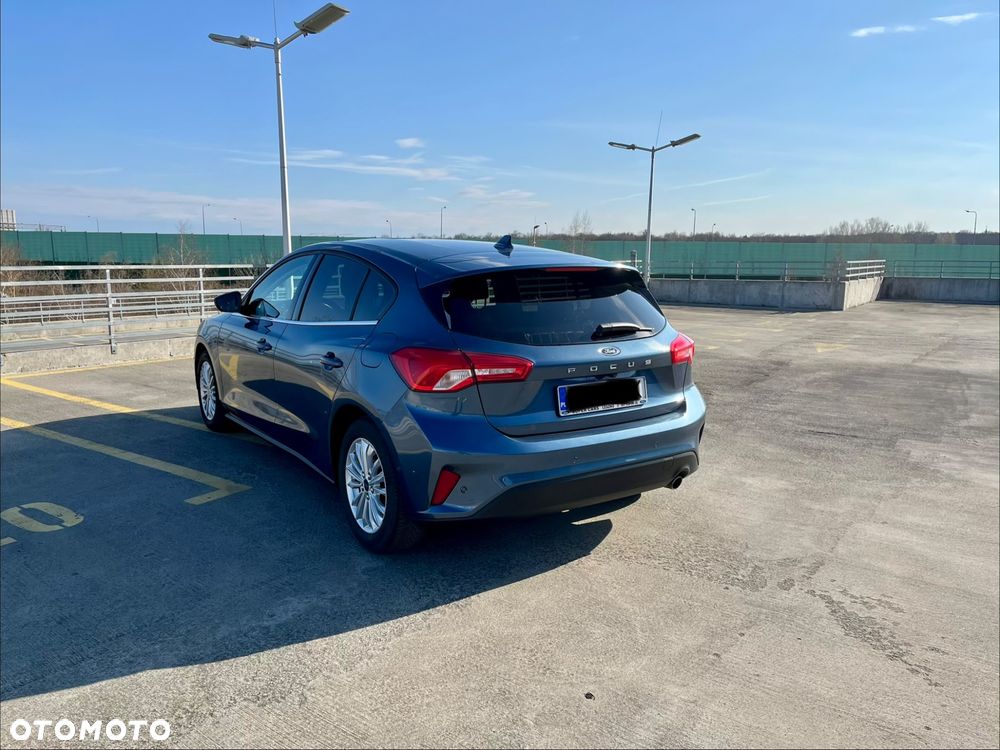 Ford Focus 1.0 EcoBoost Titanium - 4