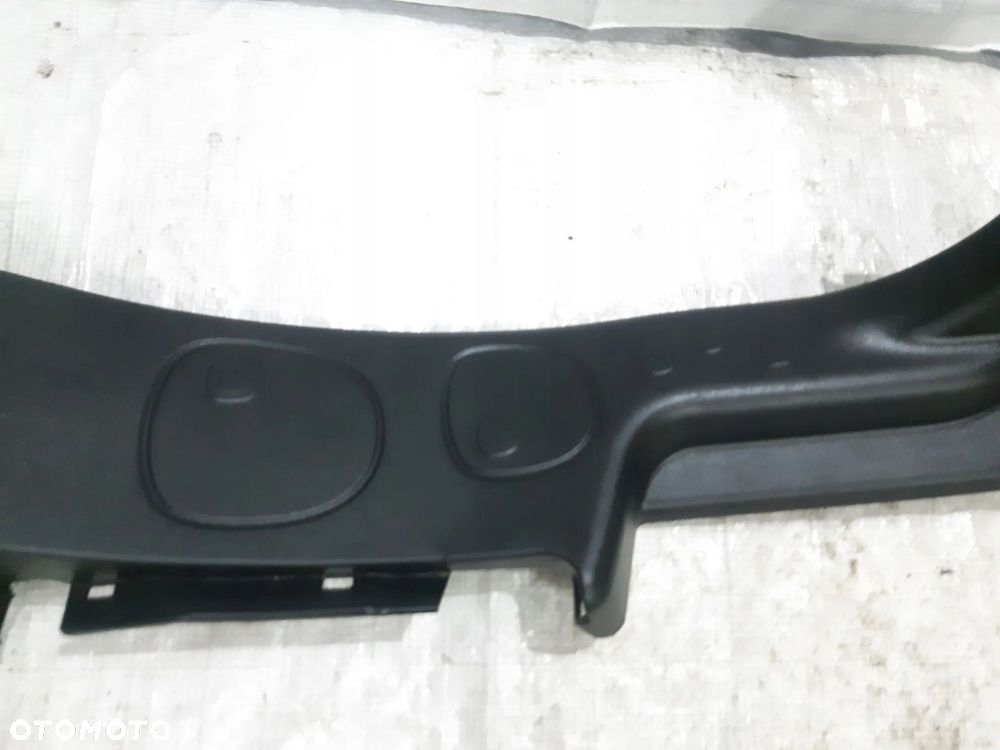 Fiat 500L nakładka progowa prawa tył 735522642 - 2