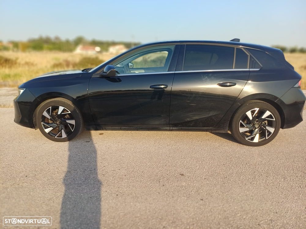 Opel Astra 1.2 T Elegance - 9