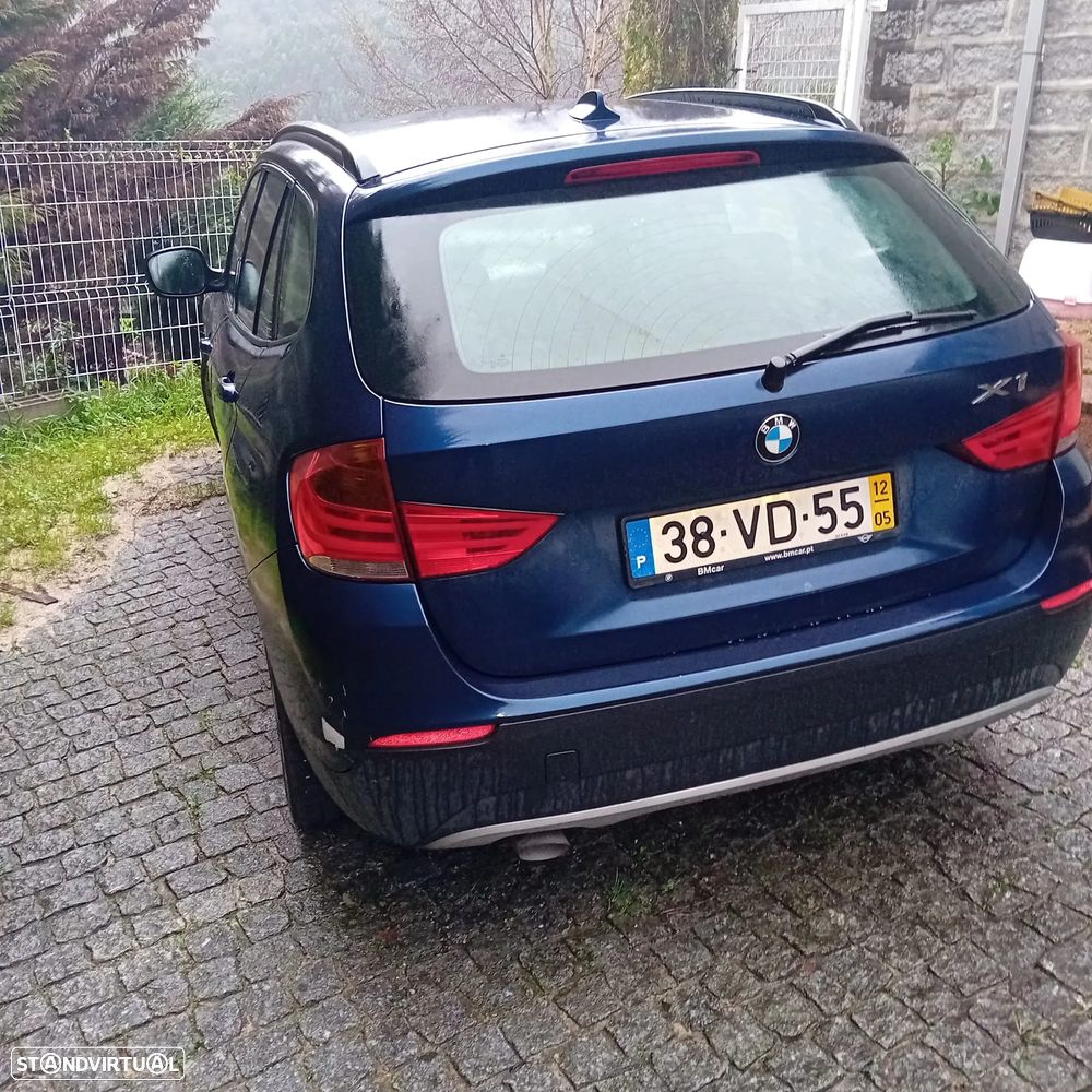 BMW X1 sDrive18d — fotografia 2