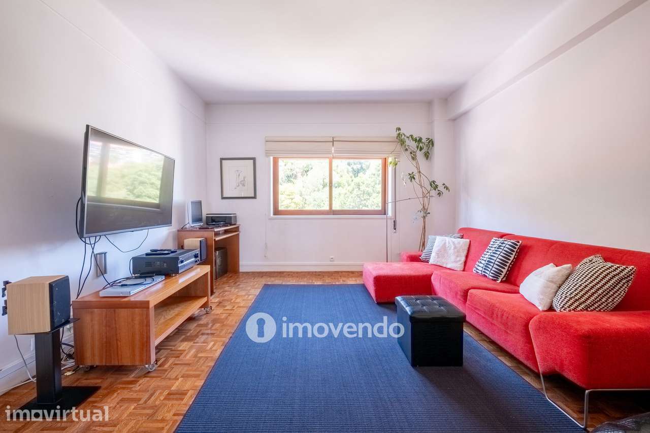 Apartamento T3+1 remodelado, no centro de Coimbra - Grande imagem: 4/60