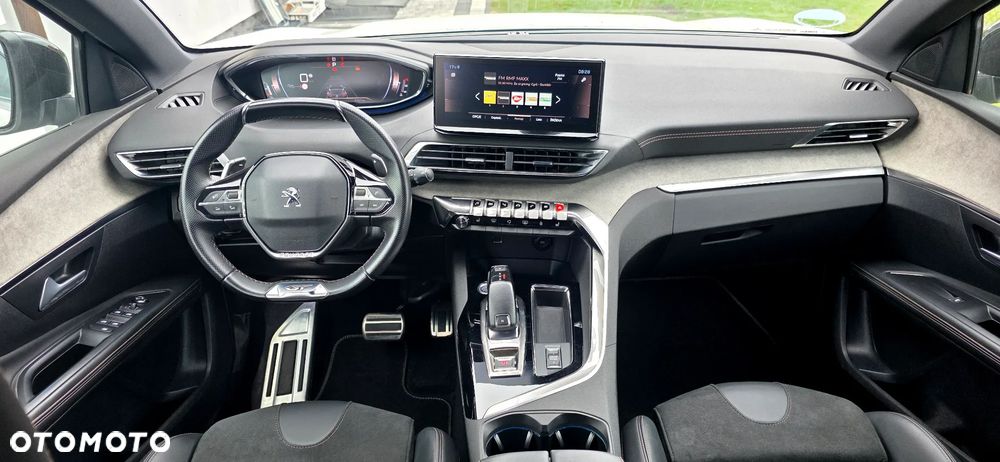 Peugeot 5008 BlueHDi 180 EAT8 GT - 26