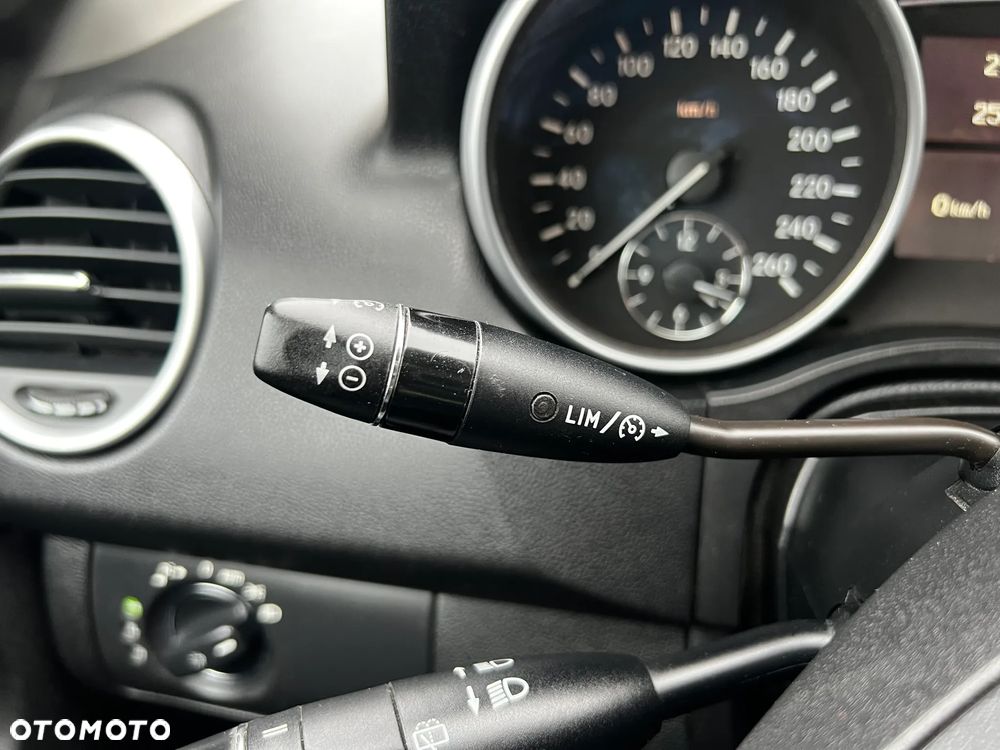 Mercedes-Benz ML 350 CDI 4-Matic - 23