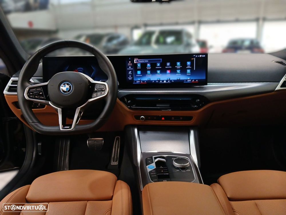 BMW i4 eDrive40 Edição Desportiva M - 12
