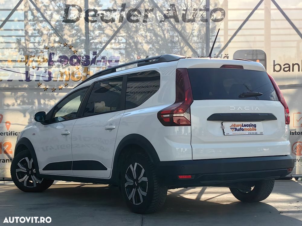 Dacia Sandero TCe 90 MT6 Comfort - 13