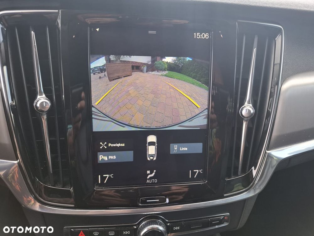 Volvo S90 D3 Momentum Pro - 21