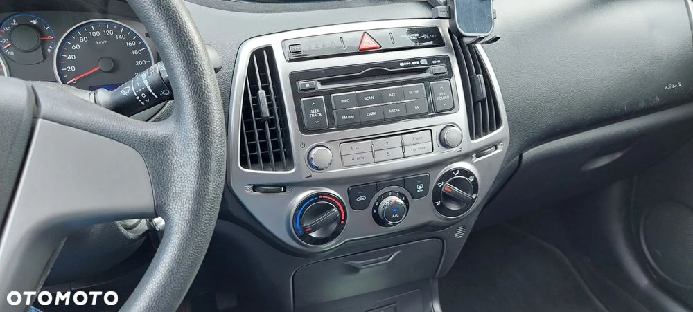 Hyundai i20 1.25 Wersja Jubileuszowa - 9