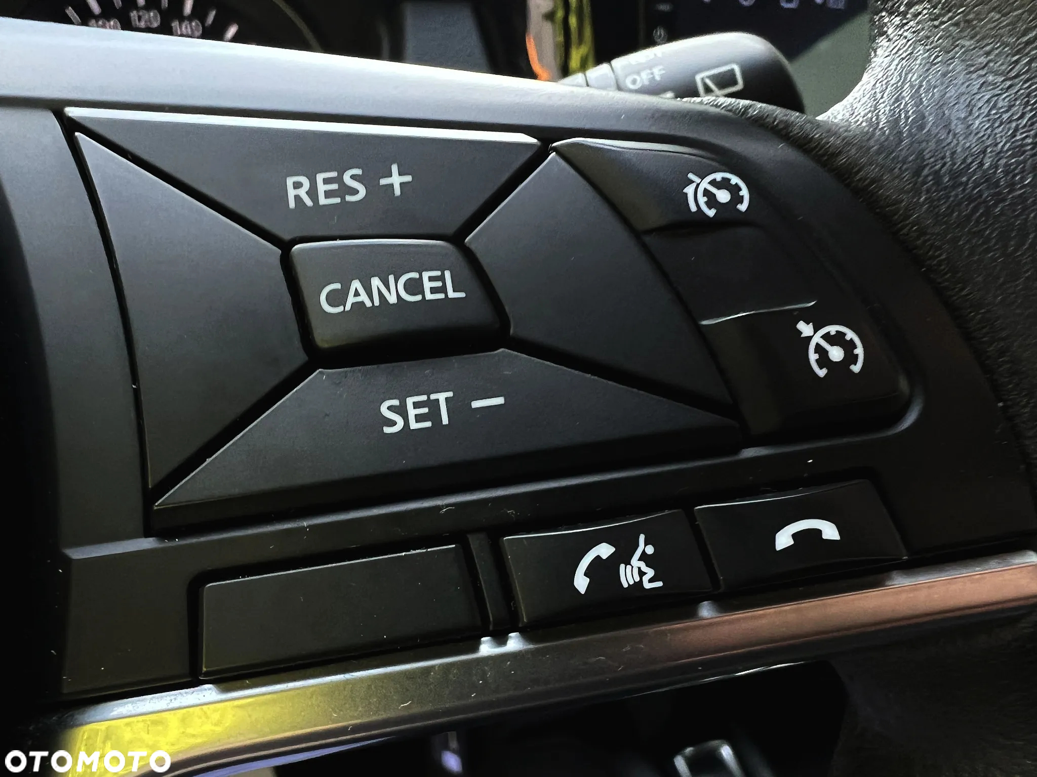 Nissan Qashqai 1.6 DCi Visia Xtronic - 30