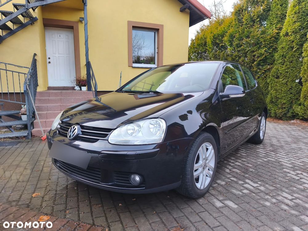 Volkswagen Golf 1.6 Tour Edition - 1