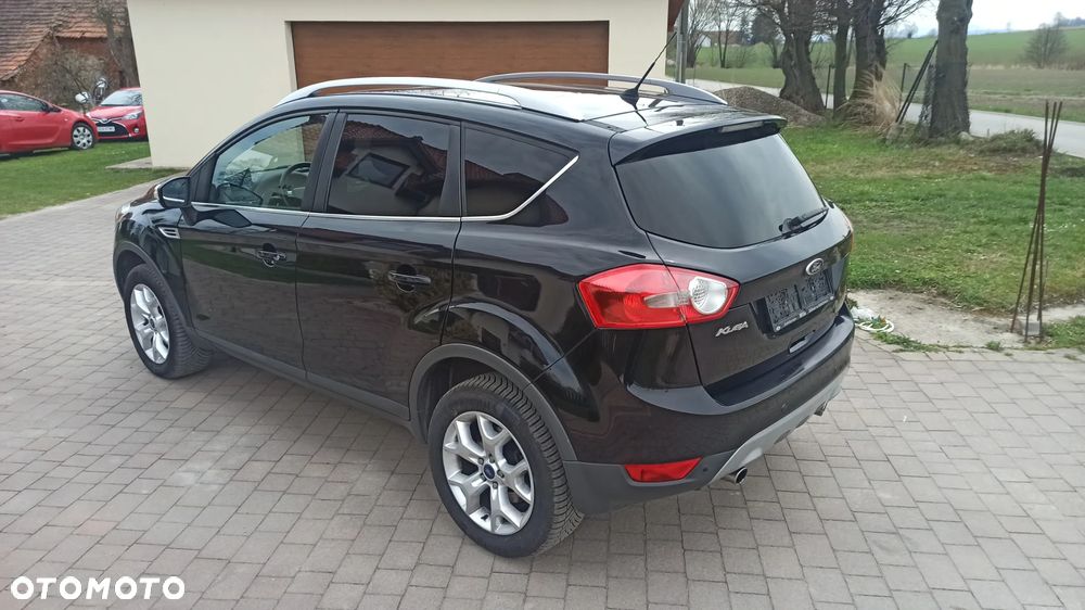 Ford Kuga 2.0 TDCi 4x4 Titanium - 6