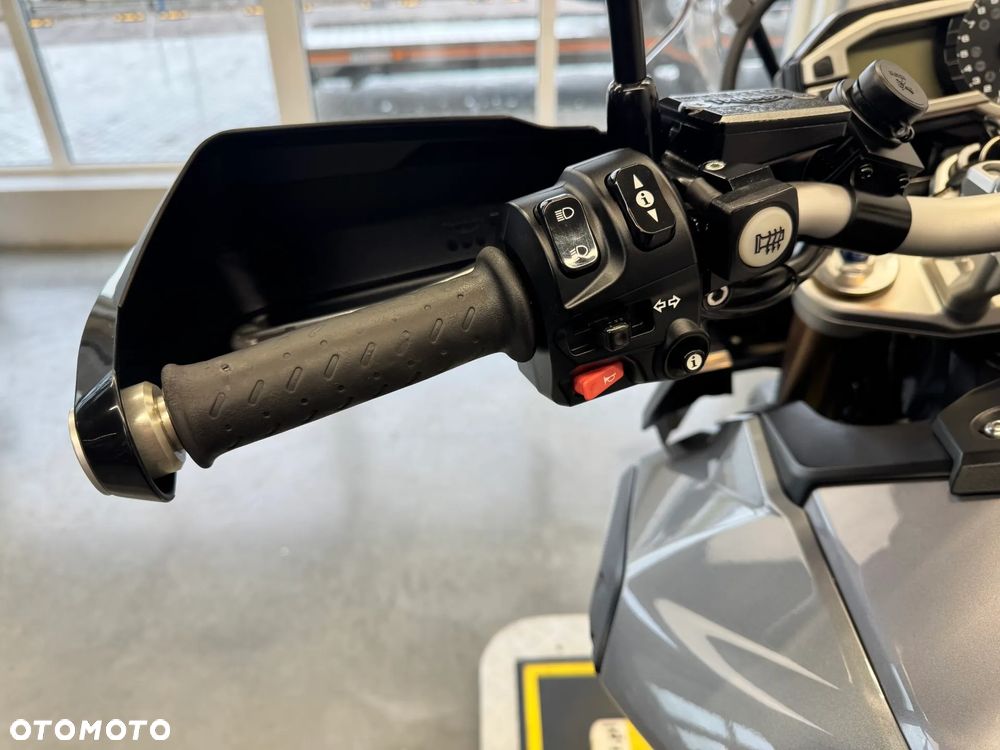 Triumph Tiger - 31