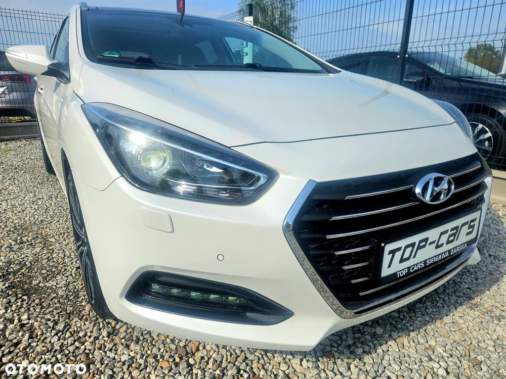 Hyundai i40 Kombi 2.0 Premium - 15