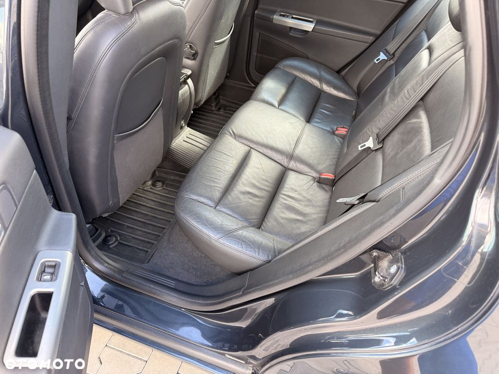 Volvo V50 D5 Summum - 13