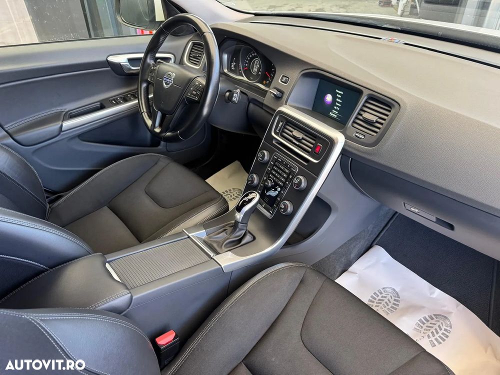 Volvo V60 D3 Geartronic Linje Business - 6