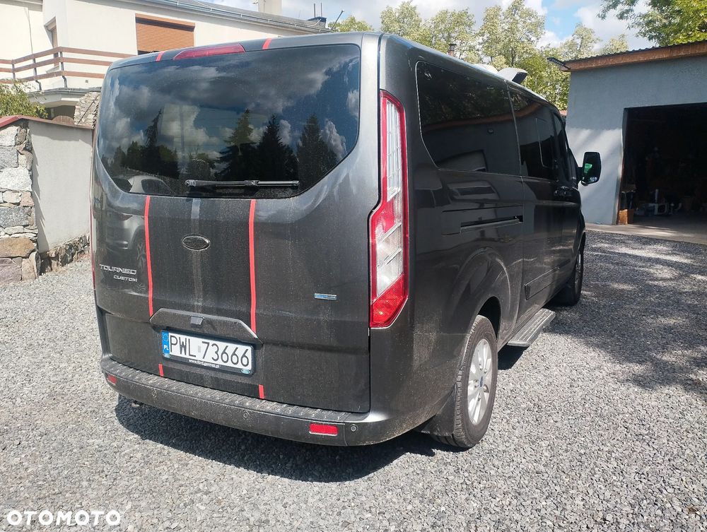 Ford Tourneo Custom 2.0 EcoBlue L2 Trend - 2