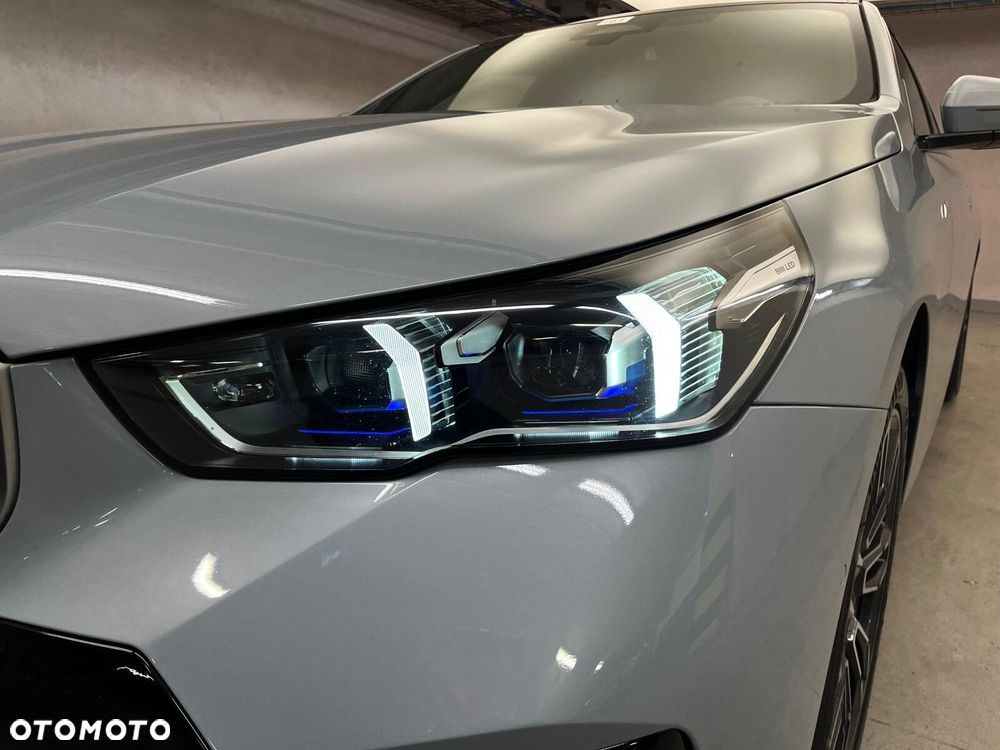 BMW Seria 5 520d xDrive mHEV M Sport - 15