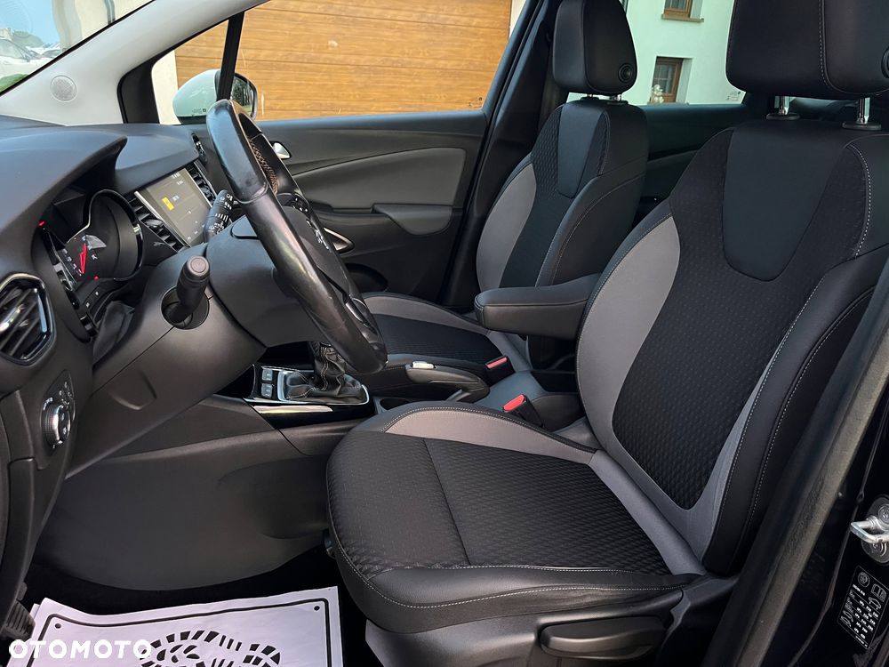 Opel Crossland X - 22