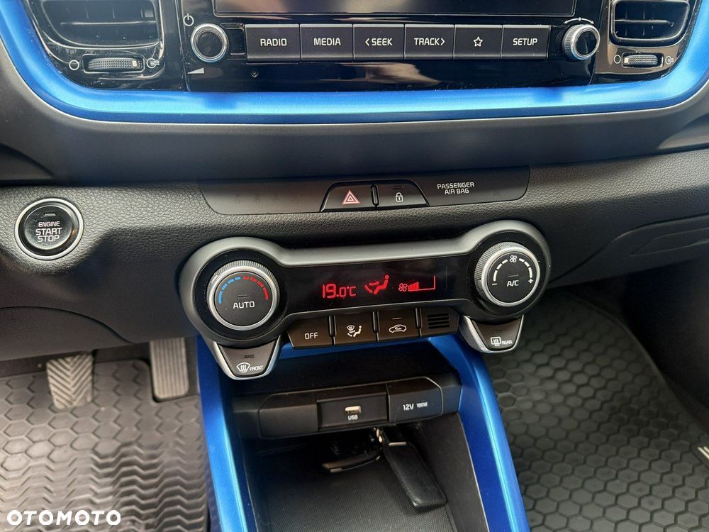 Kia Stonic 1.0 T-GDI MHEV L Business Line - 23