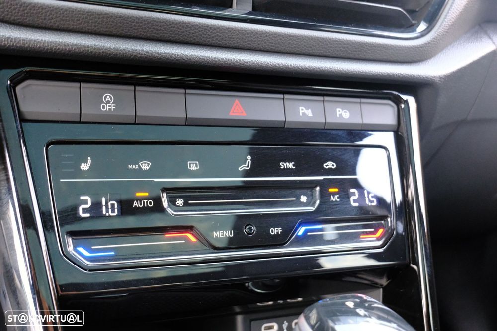 VW T-Roc 1.5 TSI Black Style DSG - 35