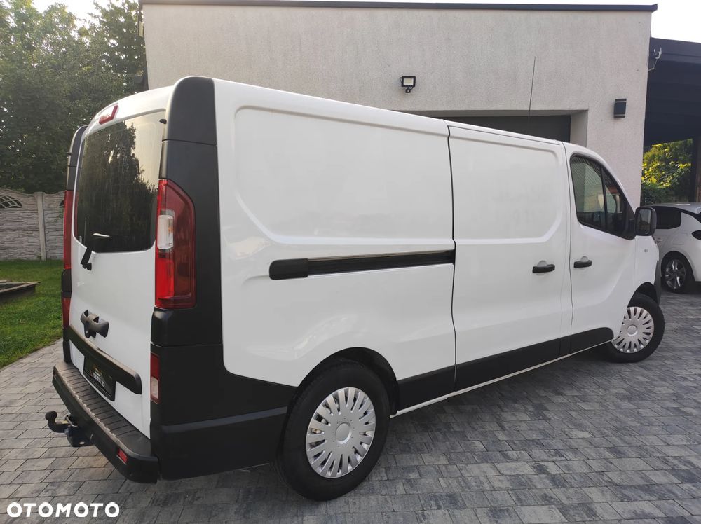 Opel vivaro - 9