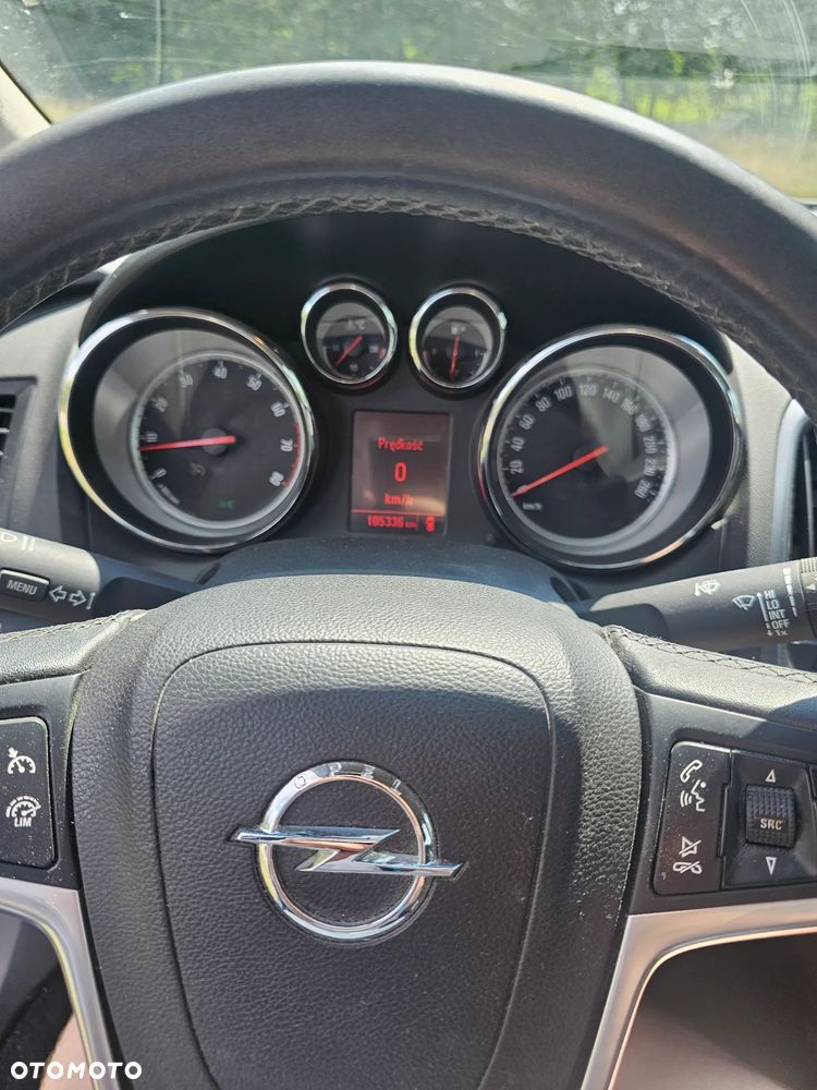 Opel Astra 1.4 T EU6 - 12