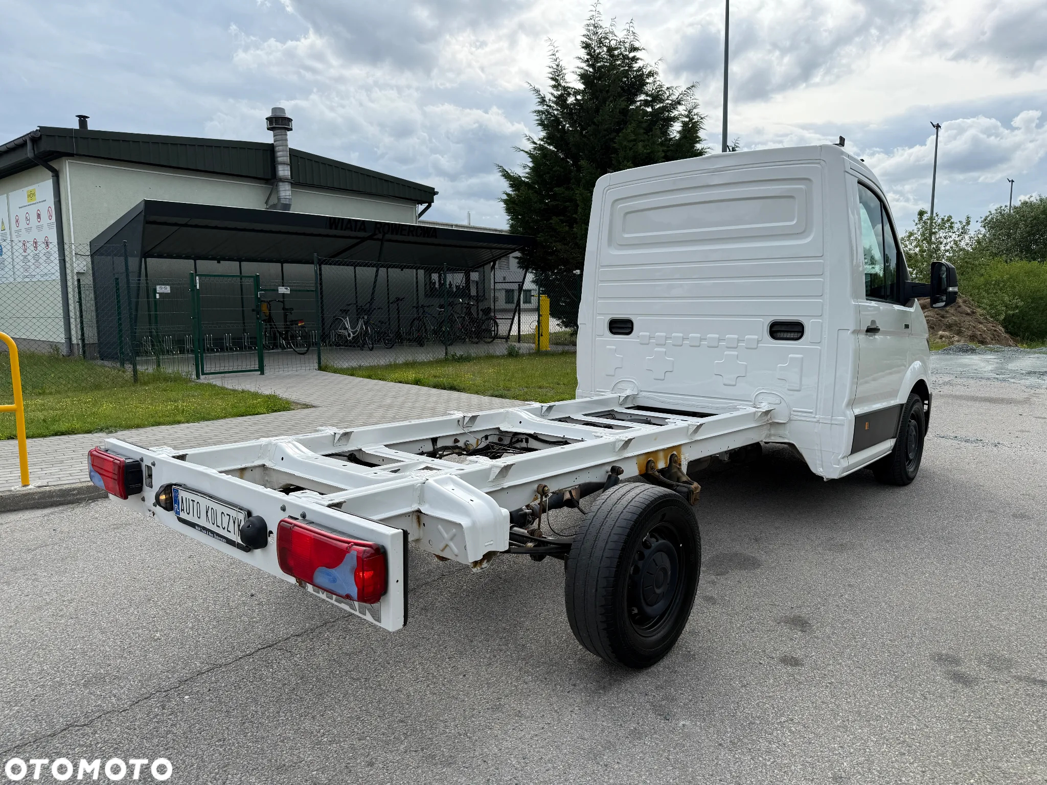 MAN TGE 3 180 - 6