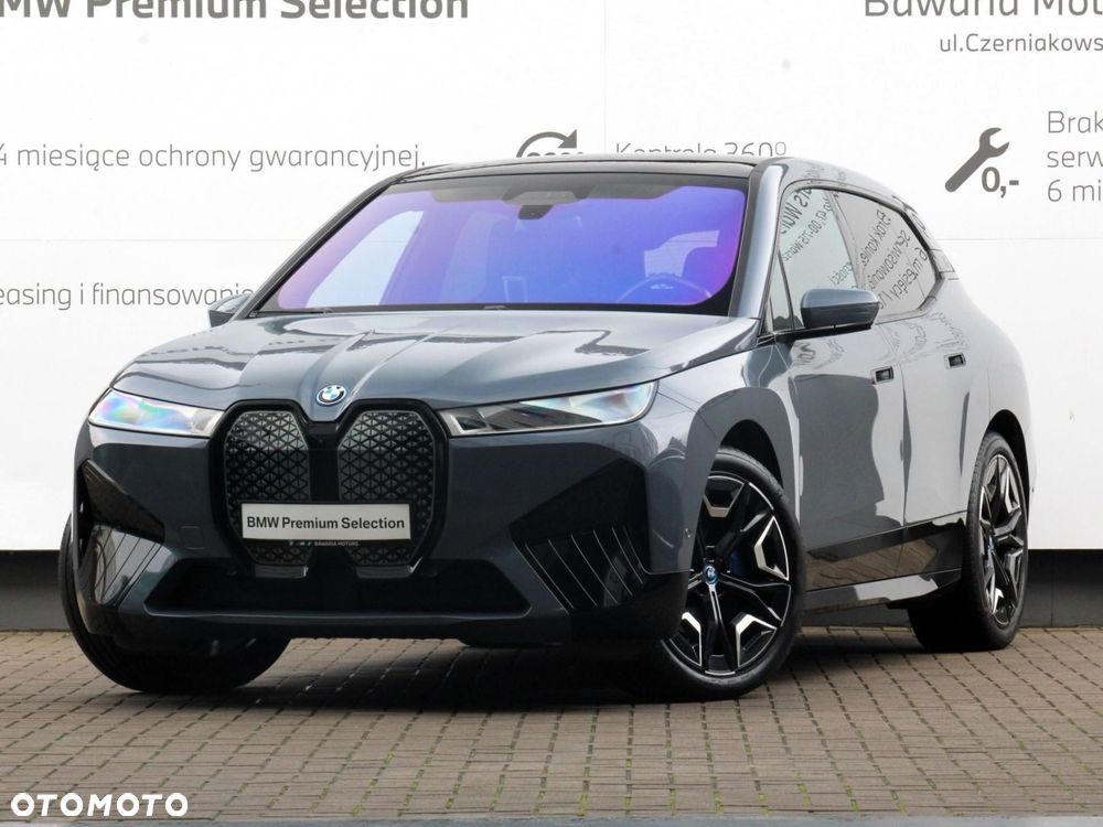 BMW iX
