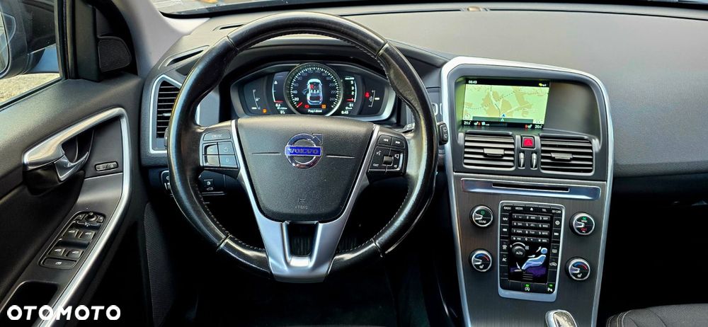 Volvo XC 60 D3 Ocean Race - 12
