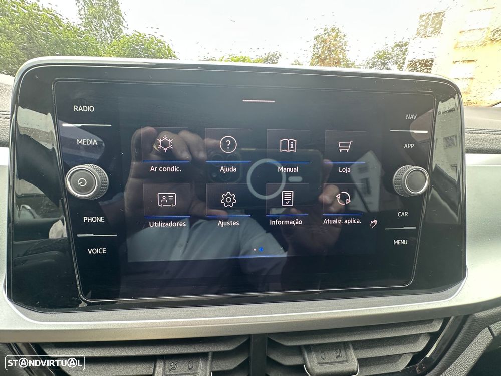 VW T-Roc 1.0 TSI Urban - 23