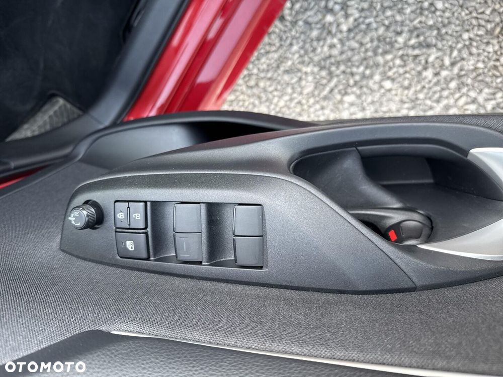 Toyota Yaris - 21