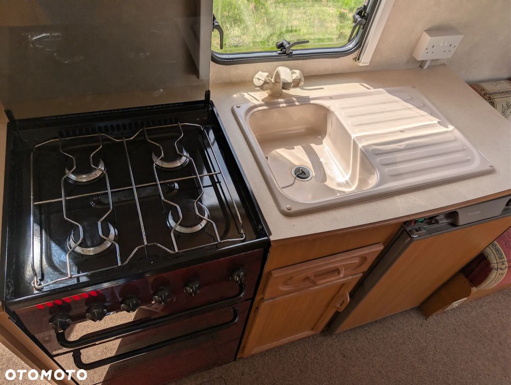 Avondale Coachcraft Dart 510 - 18