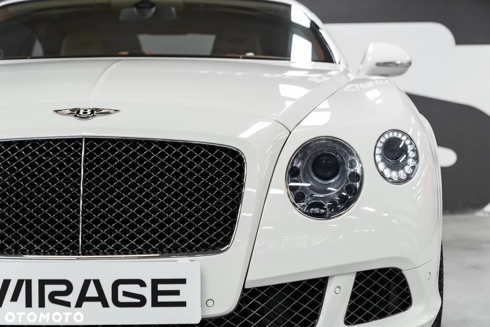 Bentley Continental GT - 12