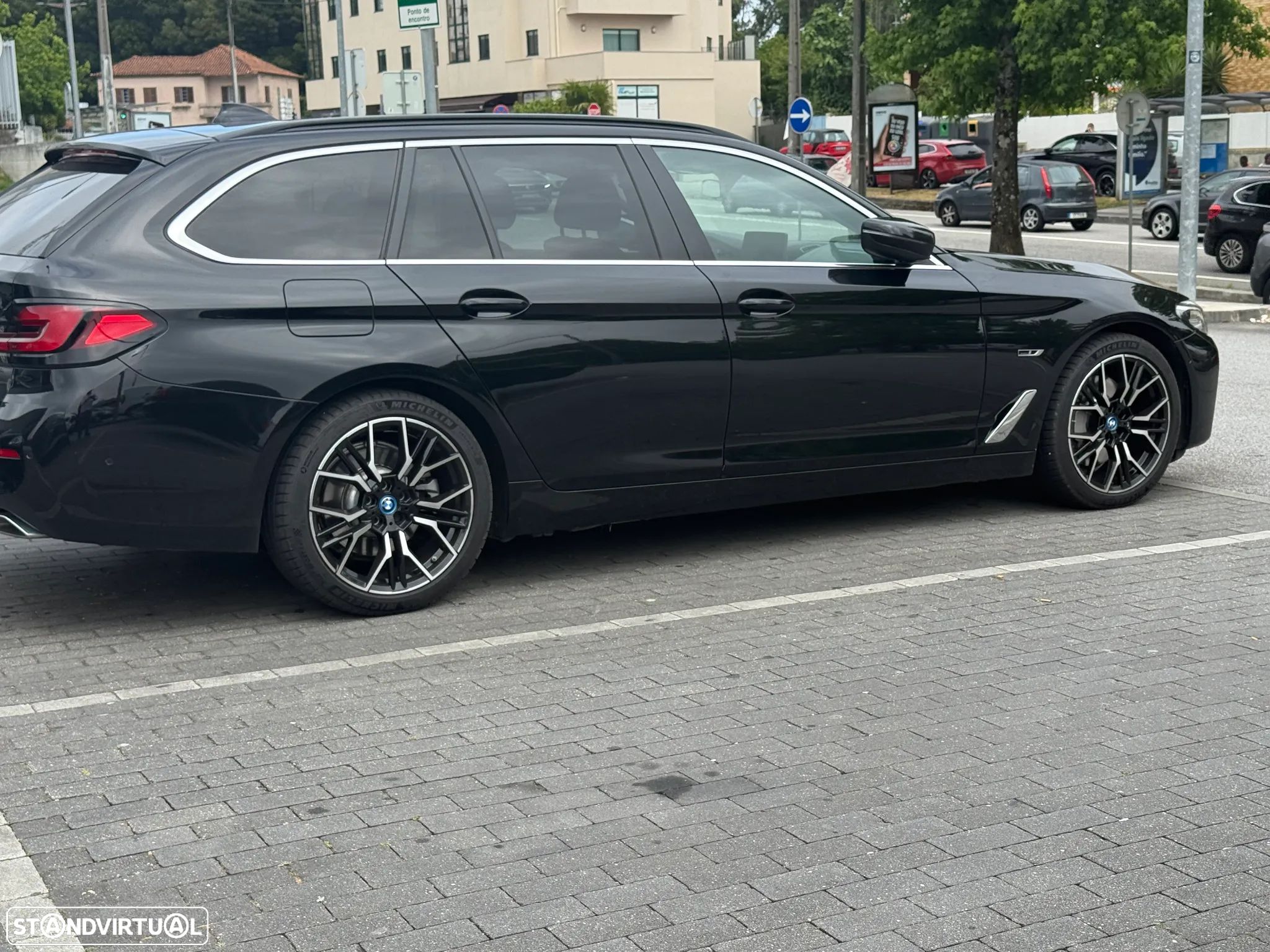 BMW 530 e - 1