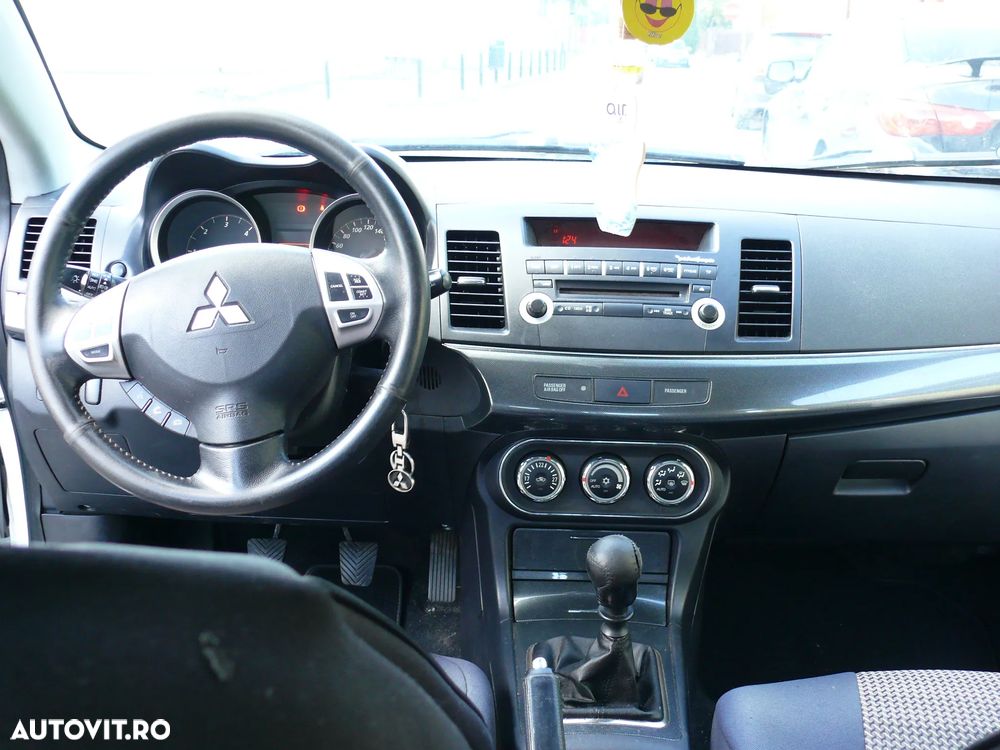 Opel Insignia - 11
