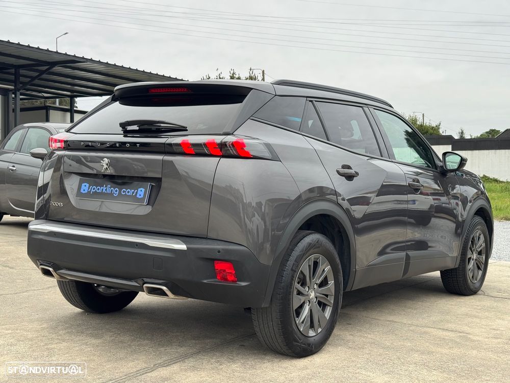 Peugeot 2008 - 4