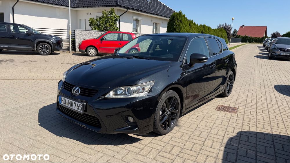 Lexus CT Luxury Line - 2