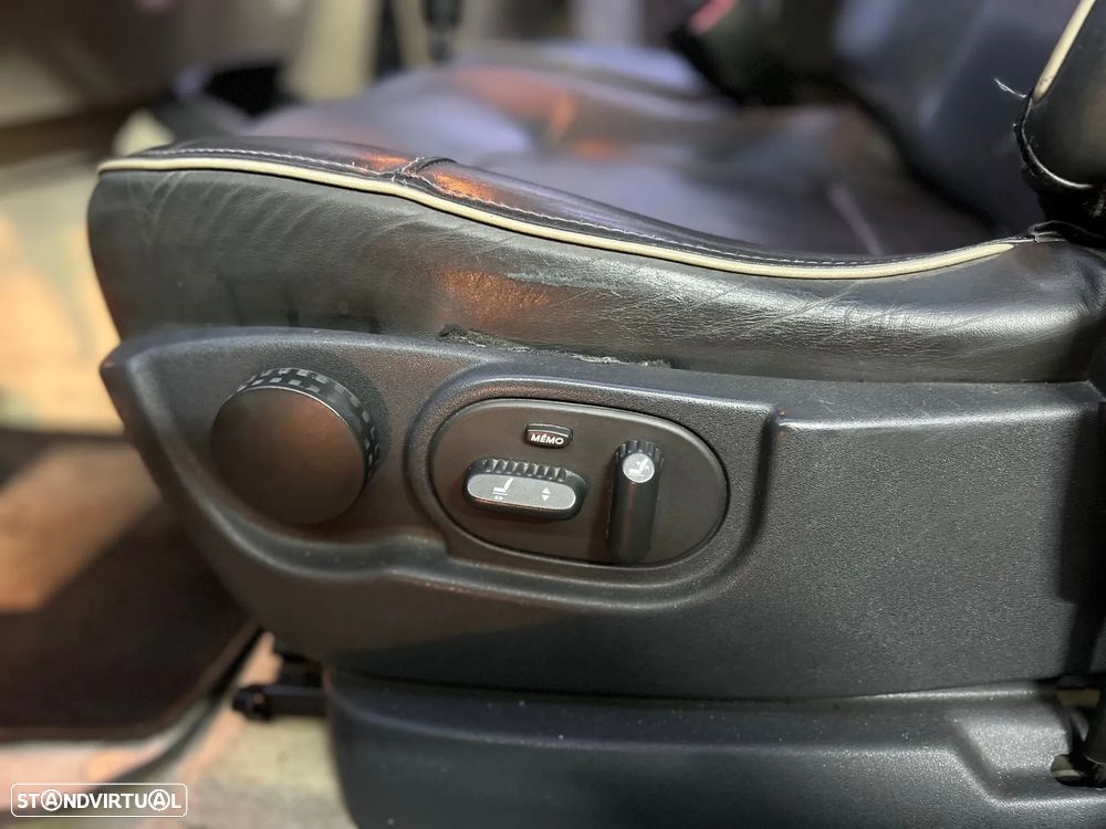 Renault Grand Espace 2.0 dCi Initiale 7L - 20