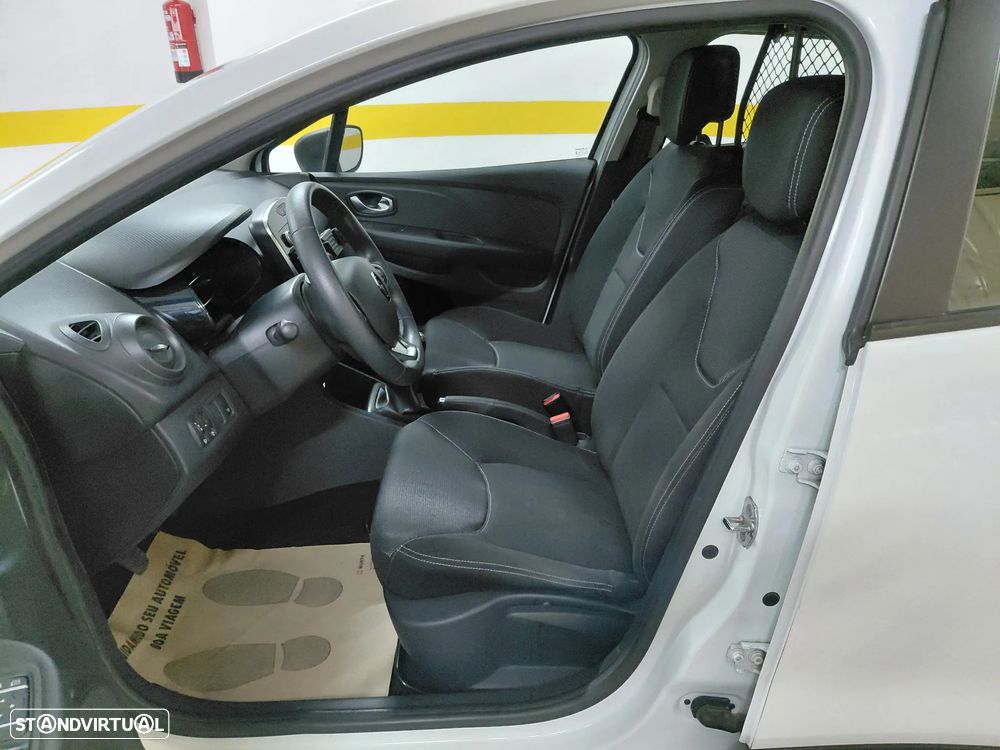 Renault Clio 1.5 DCi Van Iva Dedutível - 13