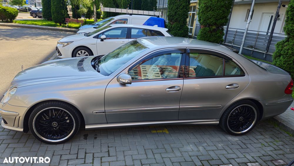 Mercedes-Benz E 200 KOMPRESSOR Automatik Elegance Sport Edition - 10