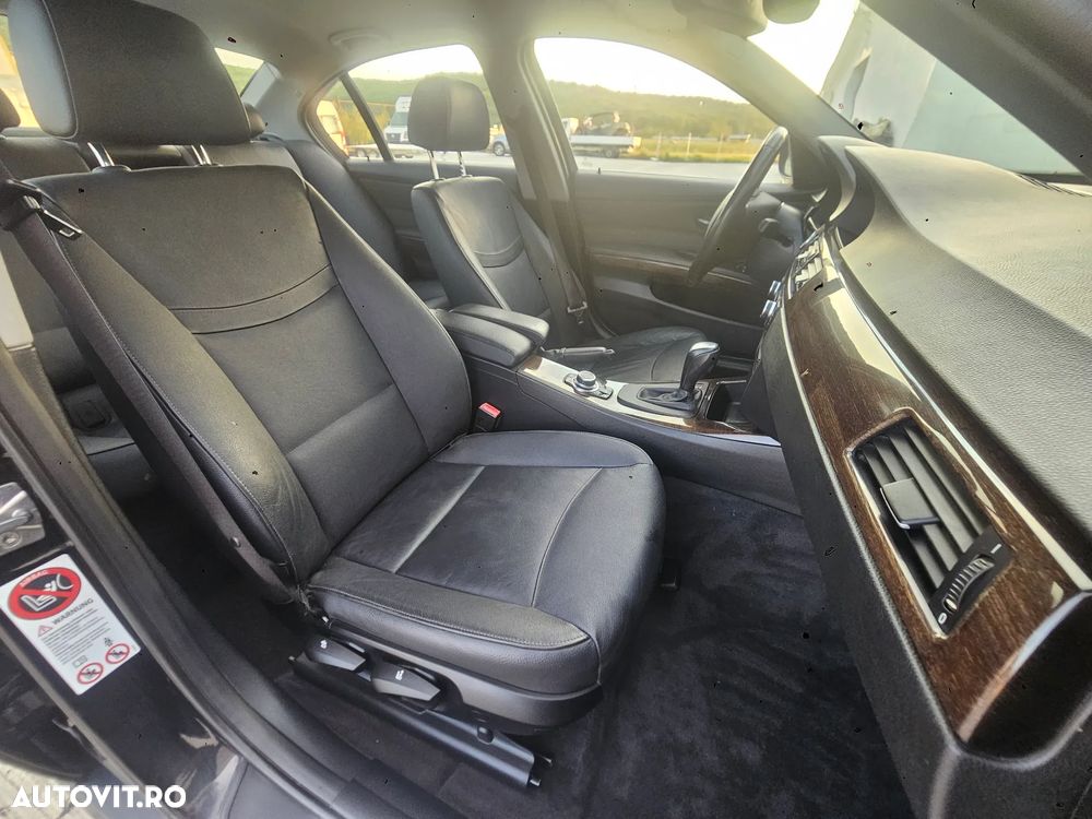 BMW Seria 3 - 25