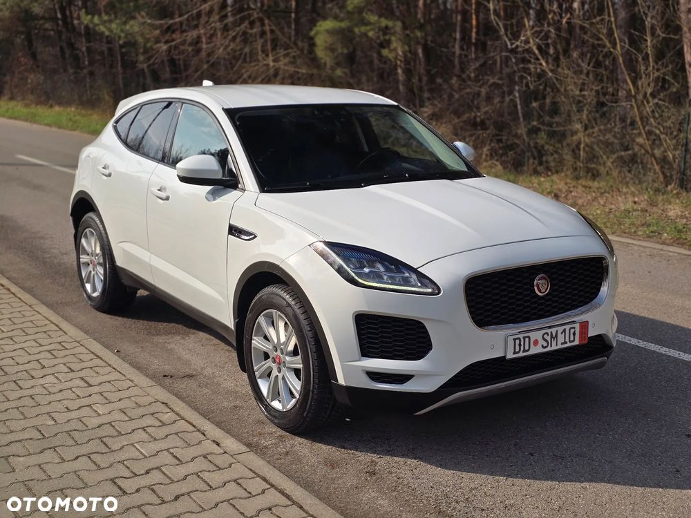 Jaguar E-Pace 2.0 i4D AWD R-Dynamic HSE - 12