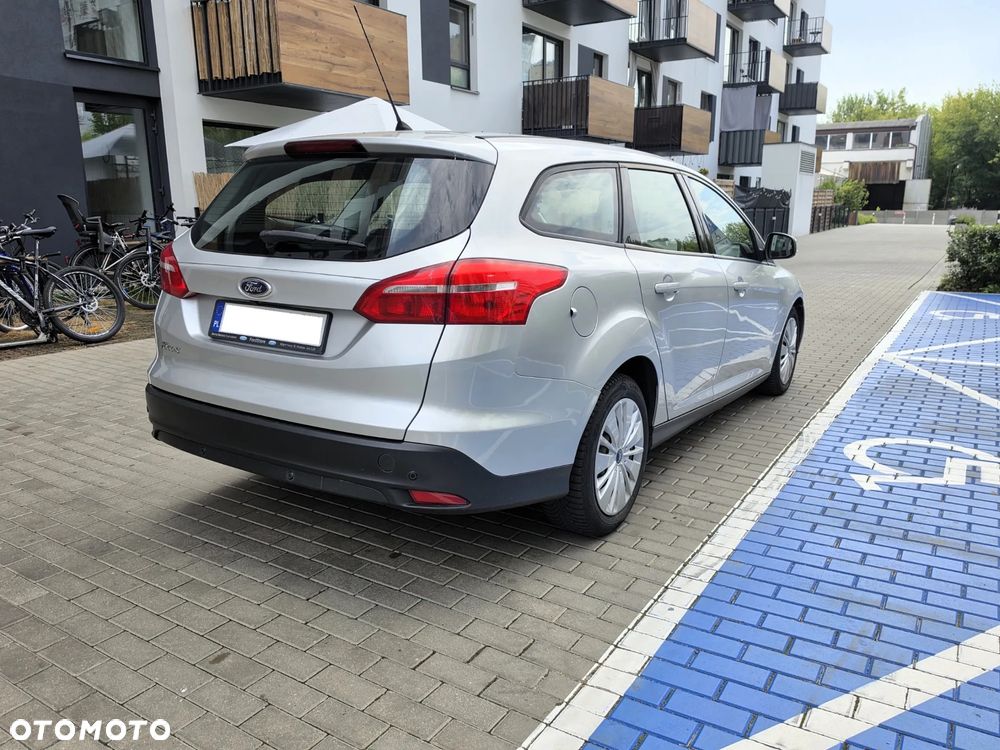 Ford Focus 1.5 TDCi Trend - 8