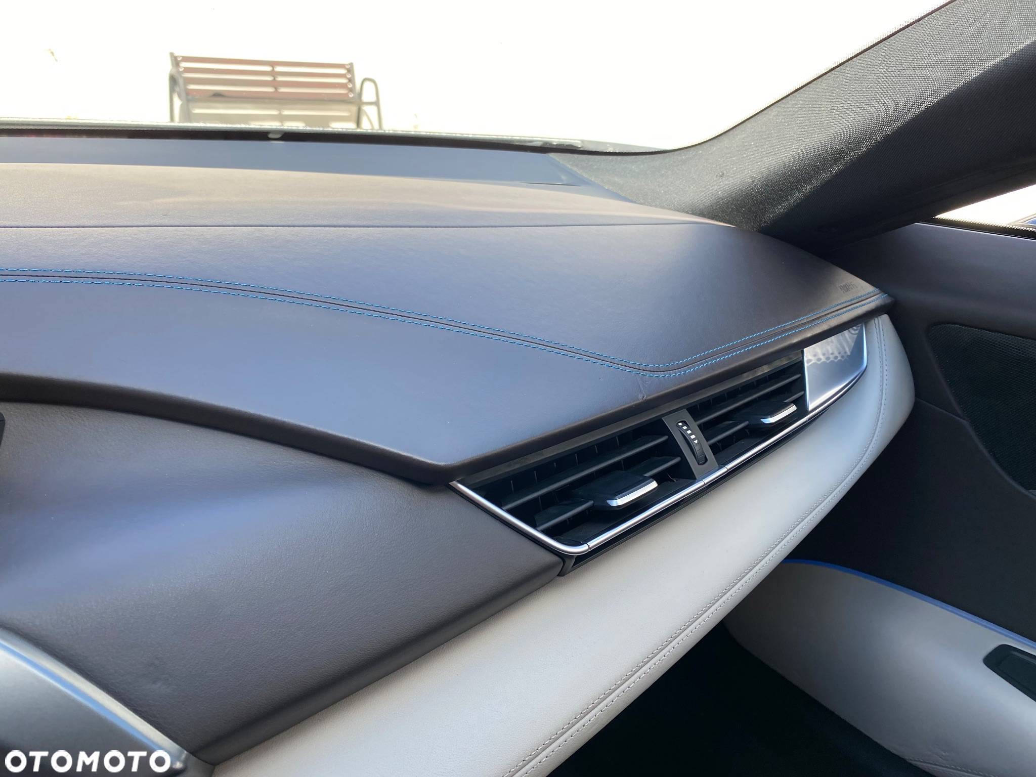 BMW i8 Standard - 29