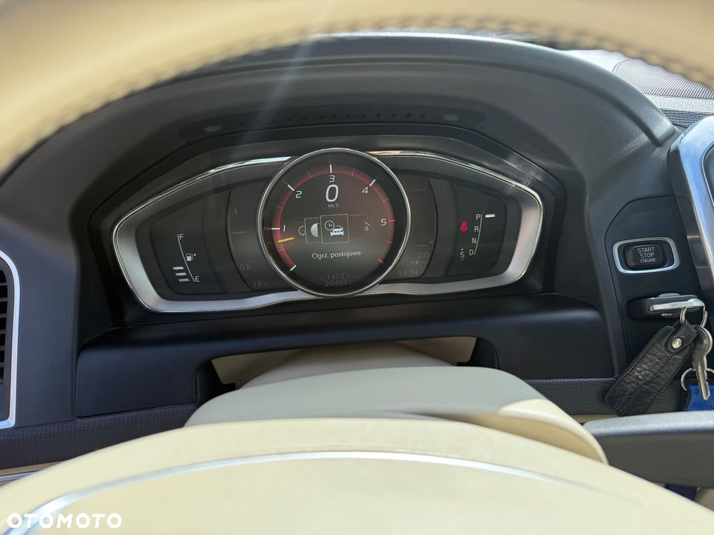 Volvo XC 60 D5 AWD Summum - 12