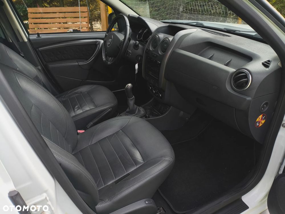 Dacia Duster 1.6 Laureate Euro5 - 22