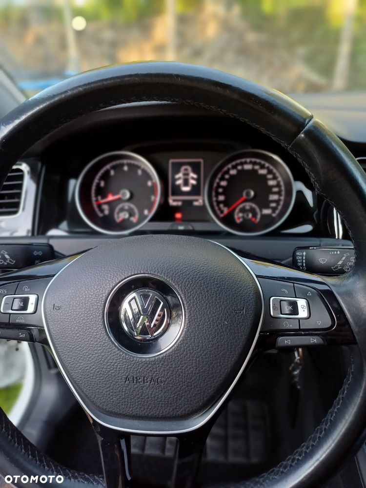Volkswagen Golf 1.4 TSI BMT Highline - 19